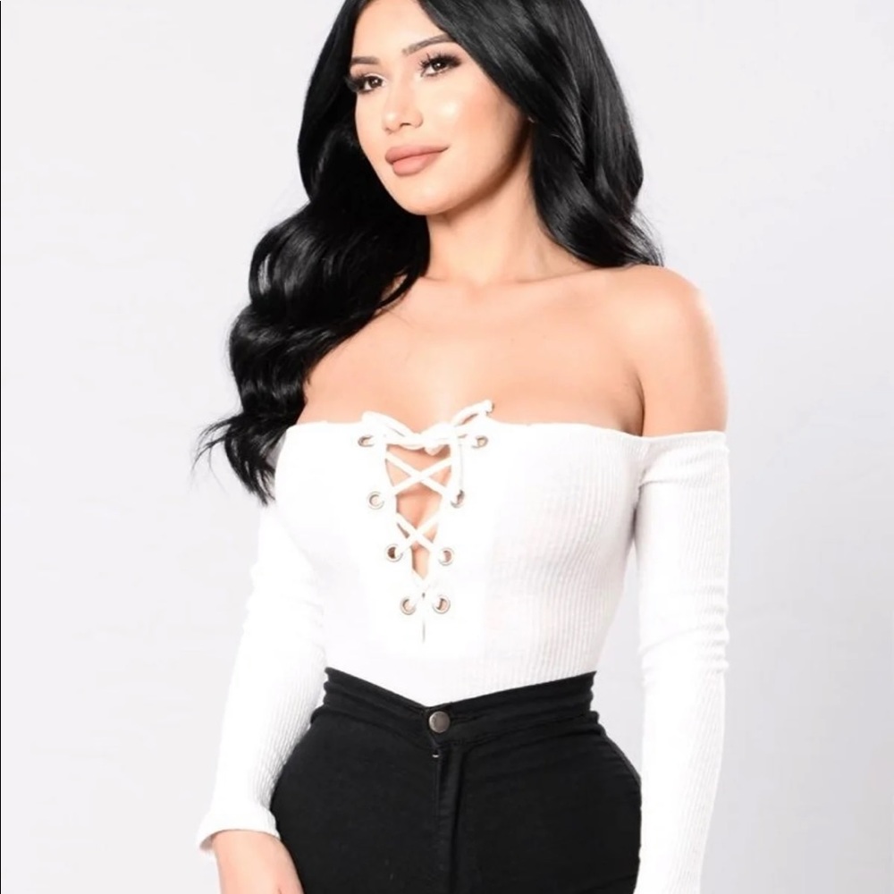 Fashion Nova off the shoulder laced up bodysuit
